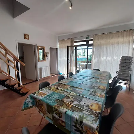 펜션 Parti Nyaralo 블로톤퓌레드