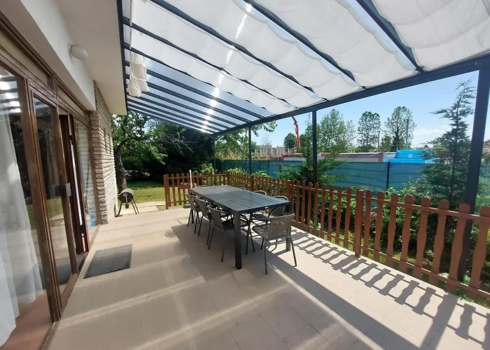 Ferienhaus Parti Nyaralo *