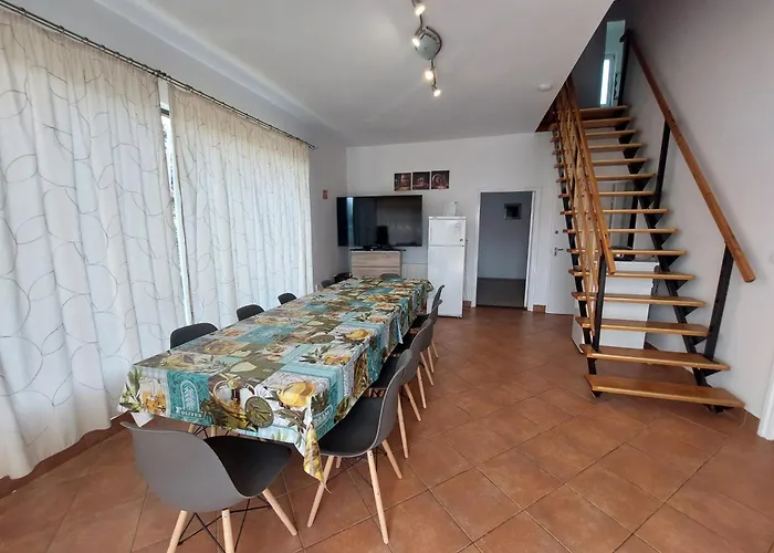 Ferienhaus Parti Nyaralo